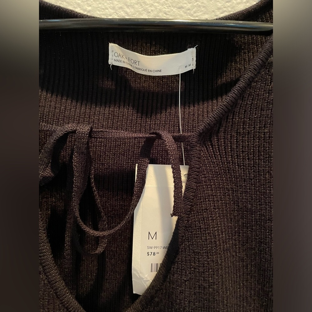 NWT Oak + Fort V-neck Sweater - Picture 4 of 6